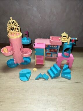 1996 Mattel Barbie Pet Shop Playset Vintage Pet Store Accessories